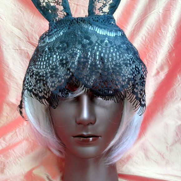 Gothic Lace Bunny Ear with Veil - Picture 1 of 3